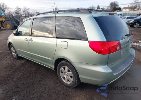 2007 Toyota Sienna Le z USA, uszkodzony, nr VIN 5TDZK23C77S098812